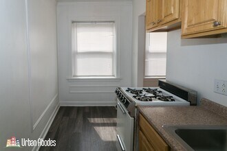 5516 N Kenmore Ave, Unit A00C in Chicago, IL - Foto de edificio - Building Photo