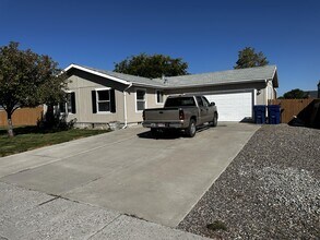 1507 Erin Way in Filer, ID - Building Photo - Building Photo