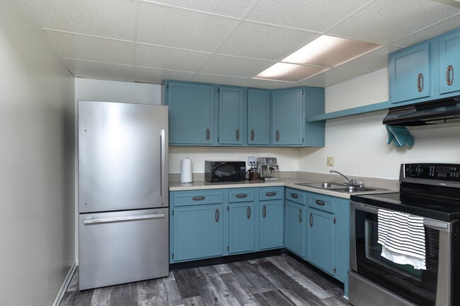 Chesterfield Village in Mount Vernon, IL - Building Photo - Building Photo