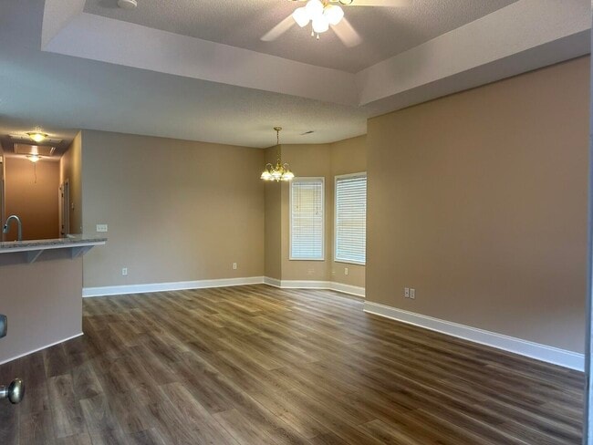 3421 Beacon Dr in Sumter, SC - Building Photo - Building Photo