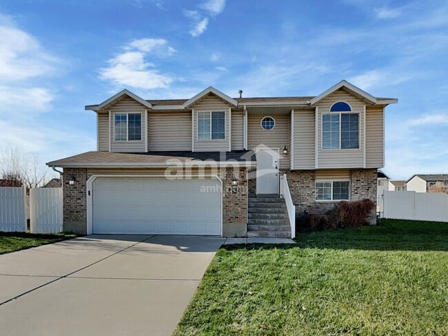 property at 4045 W 4650 S