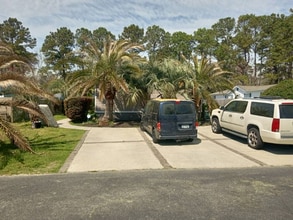 881 Whaler Pl in Murrells Inlet, SC - Building Photo - Building Photo