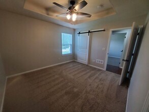 1720 Jo Ann Dr in Raymore, MO - Building Photo - Building Photo