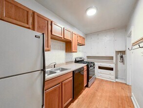 4222 N Clark St in Chicago, IL - Building Photo - Building Photo