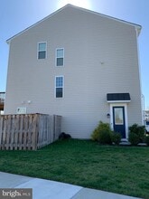 126 Biscane Ct in Winchester, VA - Foto de edificio - Building Photo