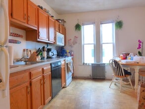 23 Foster St in Boston, MA - Building Photo - Building Photo