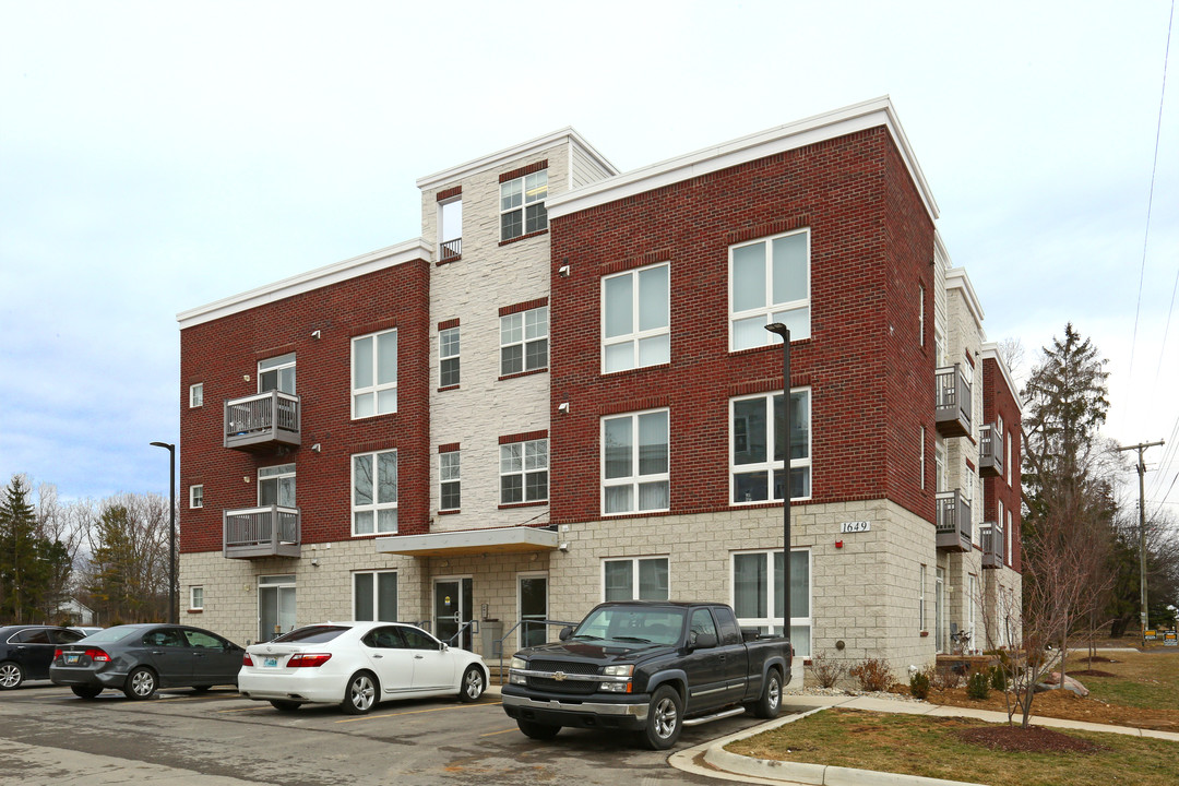 Maple Cove of Ann Arbor in Ann Arbor, MI - Building Photo