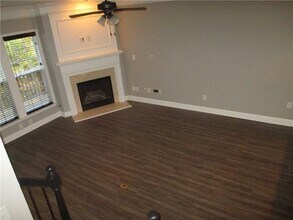 2242 Limehurst Dr in Atlanta, GA - Building Photo - Building Photo
