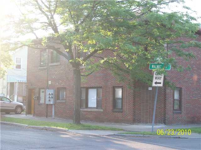 602 18th St in Niagara Falls, NY - Building Photo