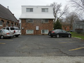 316 S 2nd St in Dekalb, IL - Foto de edificio - Building Photo