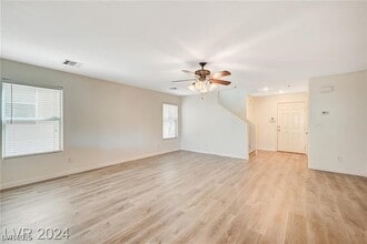 11540 Kindsland St in Las Vegas, NV - Building Photo - Building Photo