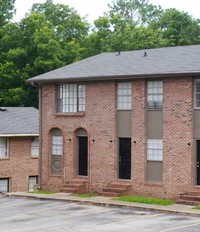 Pine Ridge Apartments in Macon, GA - Foto de edificio - Building Photo