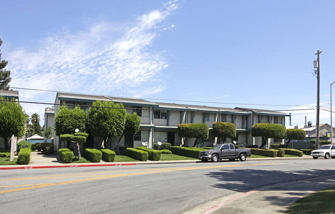 Park View Apartments in Gilroy, CA - Building Photo