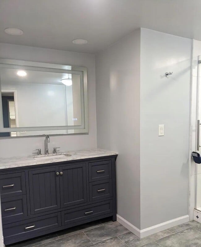 property at 211 S Wilson Ave