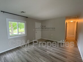 1010 Chippewa Ln in Kokomo, IN - Building Photo - Building Photo