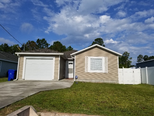 property at 1051 N St Johns St