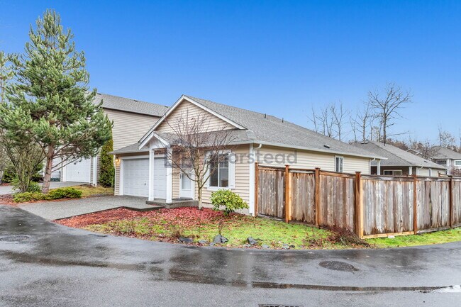 15715 26th Pl W in Lynnwood, WA - Building Photo - Building Photo