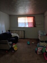515 Emmett St in Bristol, CT - Building Photo - Building Photo
