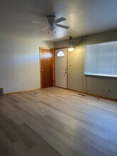 340 Barrett Ave in Canon City, CO - Building Photo - Building Photo