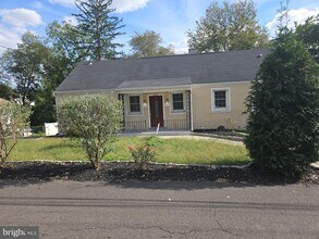1715 Hazel Ave in Bristol, PA - Building Photo - Building Photo