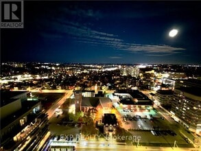 55 Duke St W in Kitchener, ON - Building Photo - Building Photo