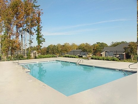 Autumn Ridge in Dalton, GA - Foto de edificio - Building Photo