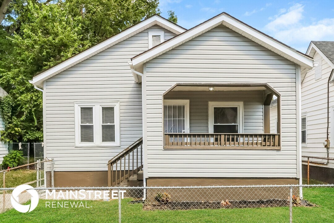 637 Lindell Ave in Louisville, KY - Foto de edificio