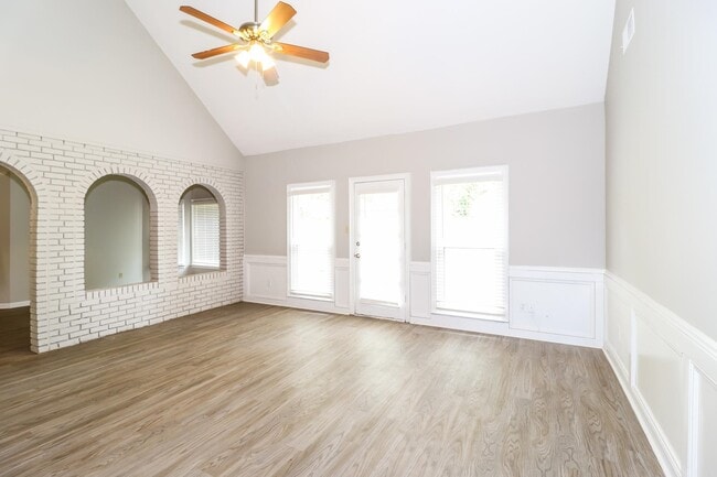 6753 Devenshire Ln in Memphis, TN - Building Photo - Building Photo