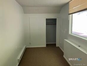 10 Old Waterbury Rd in Middlebury, CT - Building Photo - Building Photo