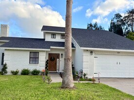 1139 Quail Hollow Dr in Brownsville, TX - Building Photo