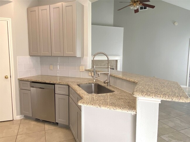 property at 4223 Fieldview Ct