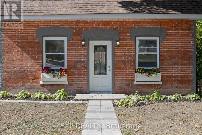 269 Moffat St in Orillia, ON - Building Photo - Building Photo