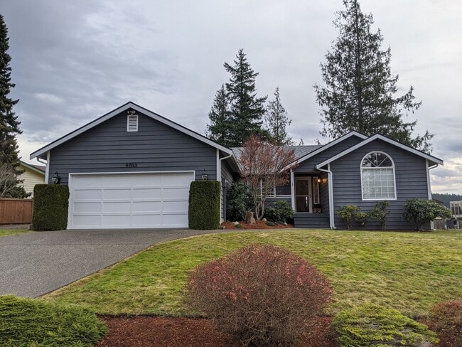 property at 4703 Cypress Dr