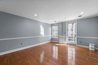 727 Monroe St in Hoboken, NJ - Building Photo - Building Photo