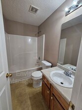 6400 Walnut Way in Union City, GA - Building Photo - Building Photo