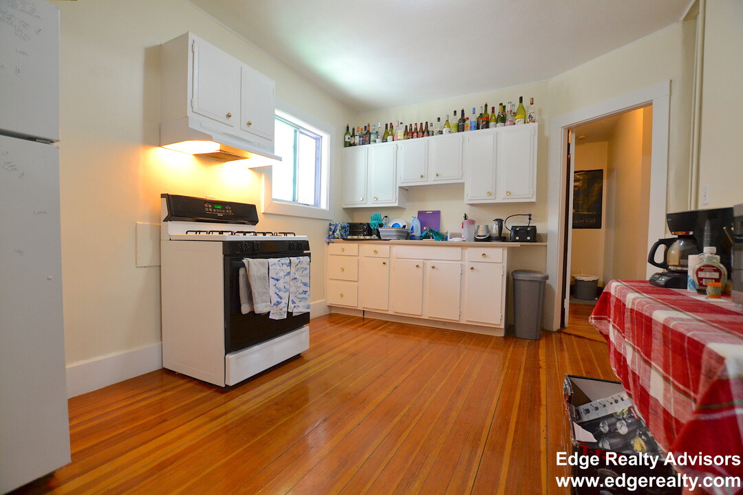 40 Tremont St, Unit 1 in Boston, MA - Building Photo