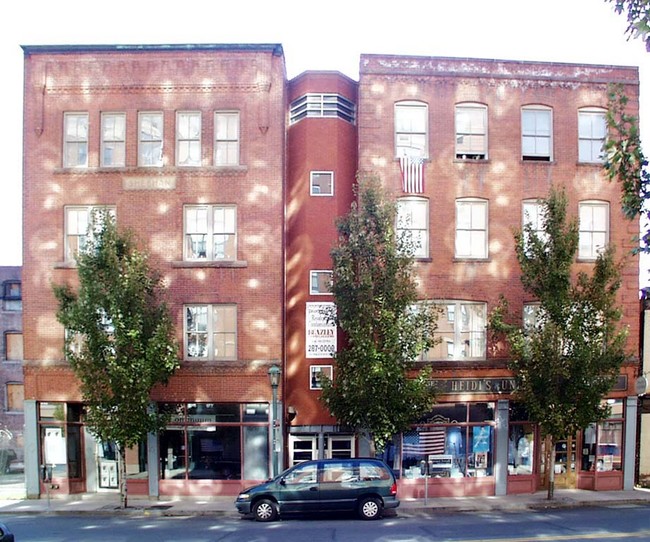 Traders Block in New Haven, CT - Building Photo - Other