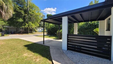620 NW 35th St in Gainesville, FL - Building Photo - Building Photo