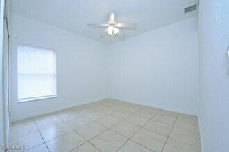 1229 Claremont St E in Lehigh Acres, FL - Building Photo - Building Photo