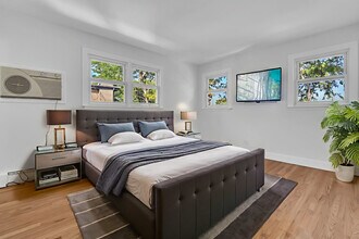 512 Ida Ct in Mount Prospect, IL - Building Photo - Building Photo