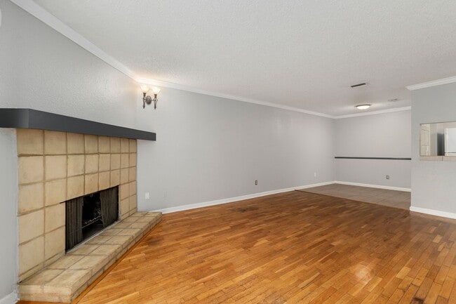 9516 Pagewood Ln in Houston, TX - Building Photo - Building Photo