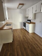 1006 2nd St in Redding, CA - Building Photo - Building Photo