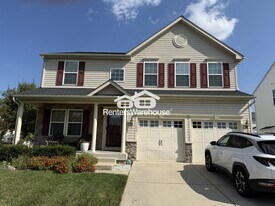 3238 Ridgeway Pl in Windsor Mill, MD - Building Photo
