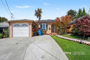 1531 Highland Blvd in Hayward, CA - Building Photo