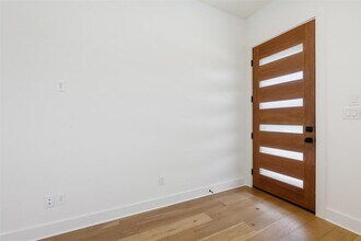 308 2nd St in Georgetown, TX - Building Photo - Building Photo