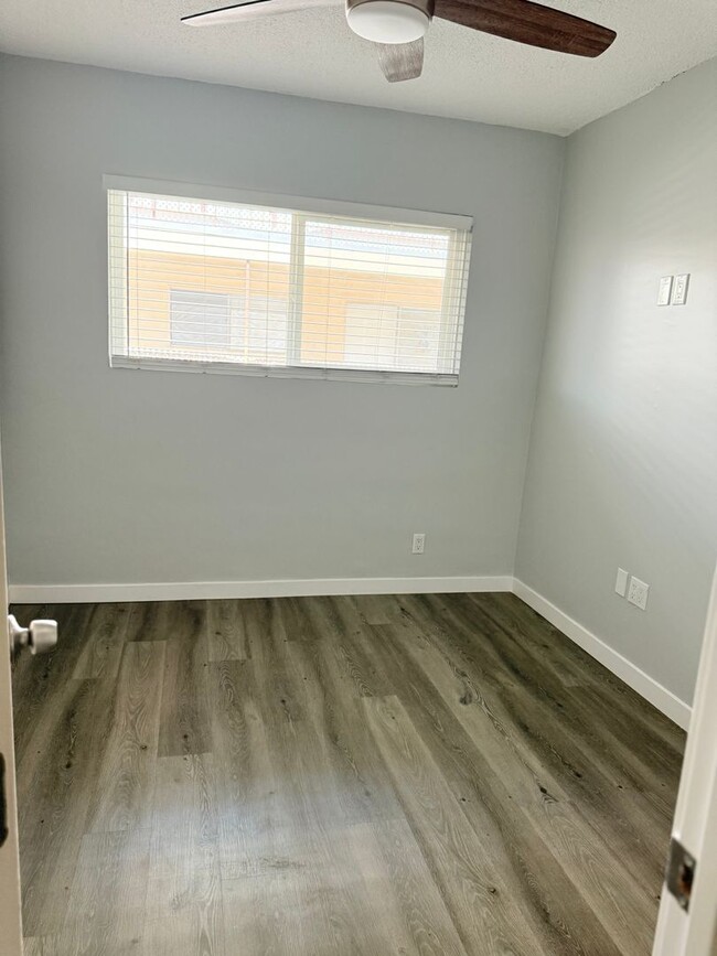 7524 Sepulveda Blvd in Los Angeles, CA - Building Photo - Building Photo