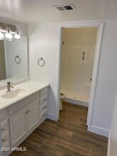 2702 E Villa Rita Dr in Phoenix, AZ - Building Photo - Building Photo