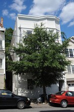133 N 3rd St in Paterson, NJ - Foto de edificio - Building Photo