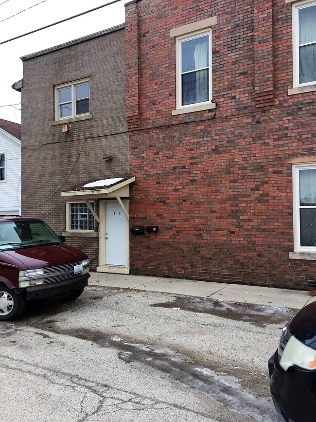 101 E Park St Rentals in Harvard, IL