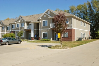 2323 E Porter Avenue #86 in Des Moines, IA - Foto de edificio - Building Photo